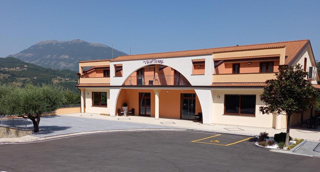 Hotel Ristorante Villa Terry Лаурия Инфериоре Экстерьер фото